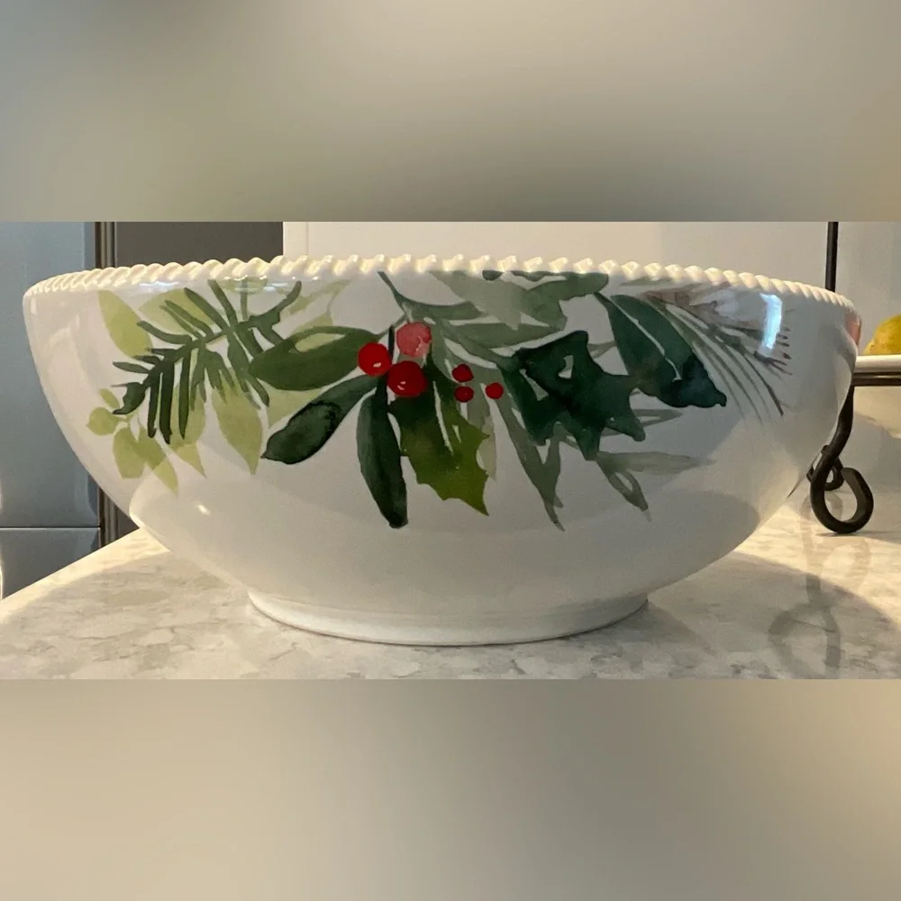 LARGE Better Homes And Gardens Winter Botanical Salad/Fruit Serving Bowl